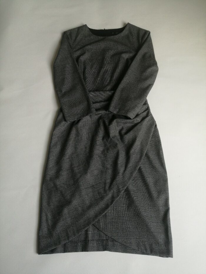 Zara Womens Black And Grey Check Long Sleeve Small Size Dress