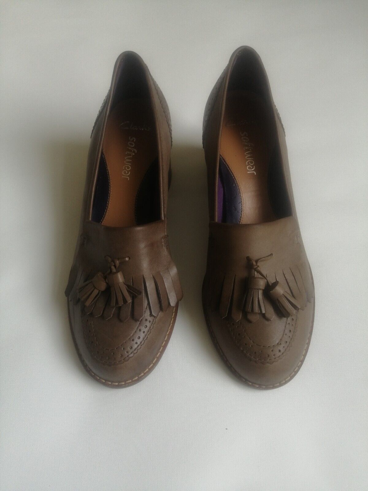 Clarks Softwear Leather Block Heel On Ladies Shoes Size UK 7 - bexico.co.uk